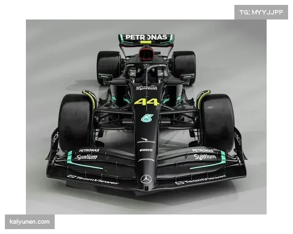 美国站后红牛车队积分逼近梅赛德斯 车队亚军争夺呈现三强争霸